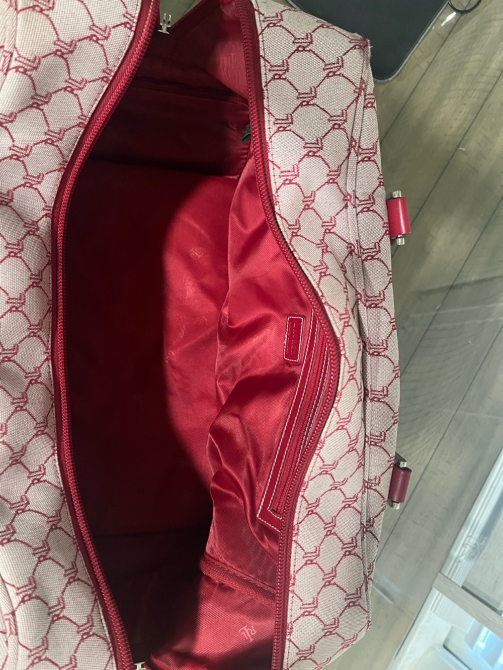 Ralph Lauren Patterned Travel Duffle Wheelie Bag - Picture 11 of 13